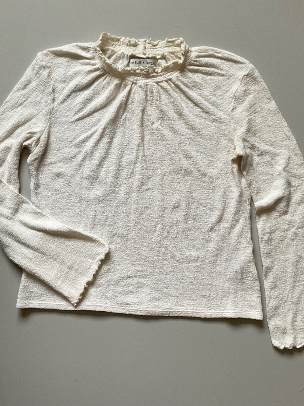 Texture & Thread Madewell XS Bell Sleeve Blouse In Good Condition